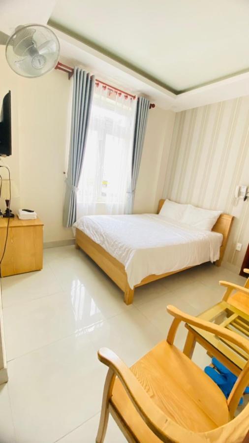 Bong Lua Vang Hotel Да Лат Екстериор снимка
